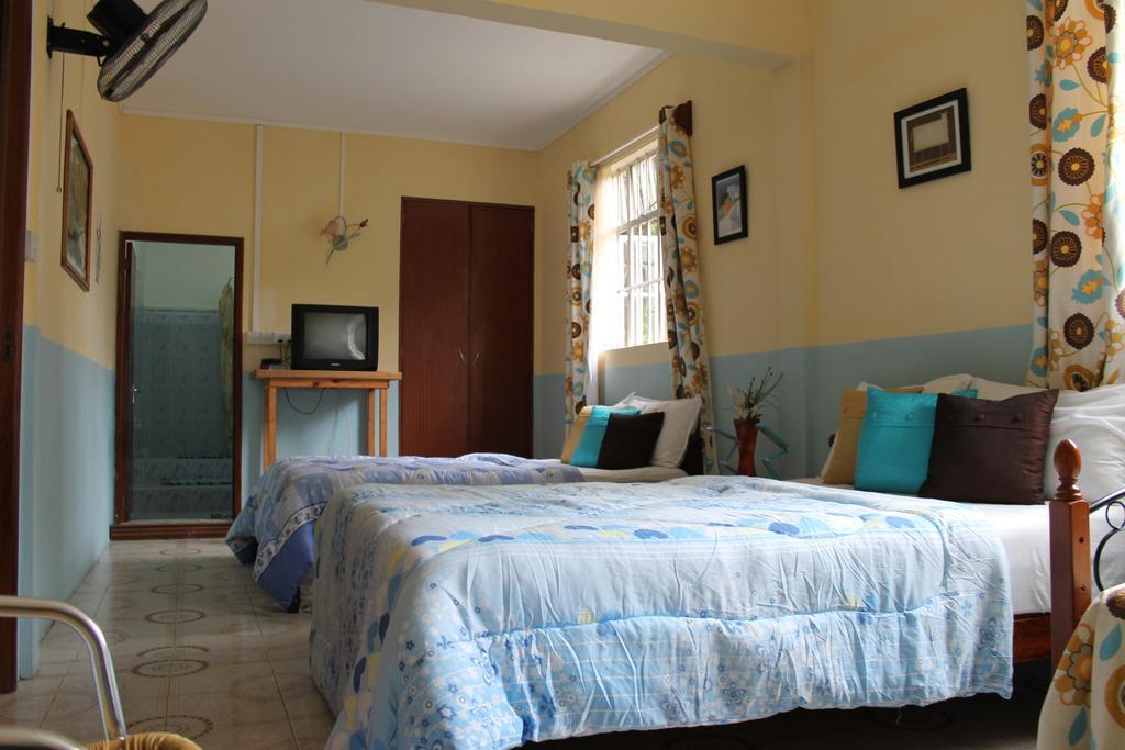 Villa Le Chapo Port Mathurin 客房 照片
